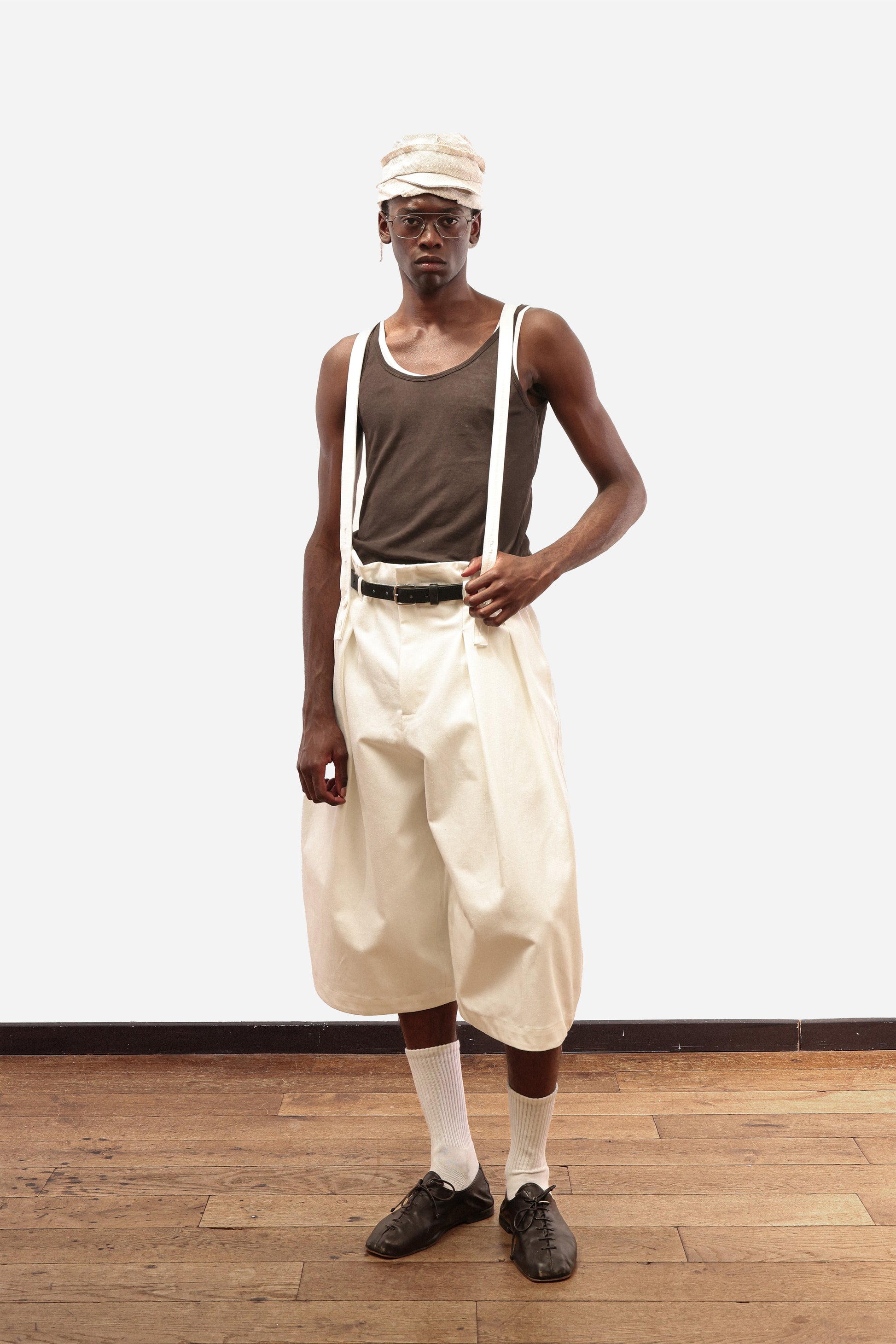 SUSPENDER SHORTS | White cotton