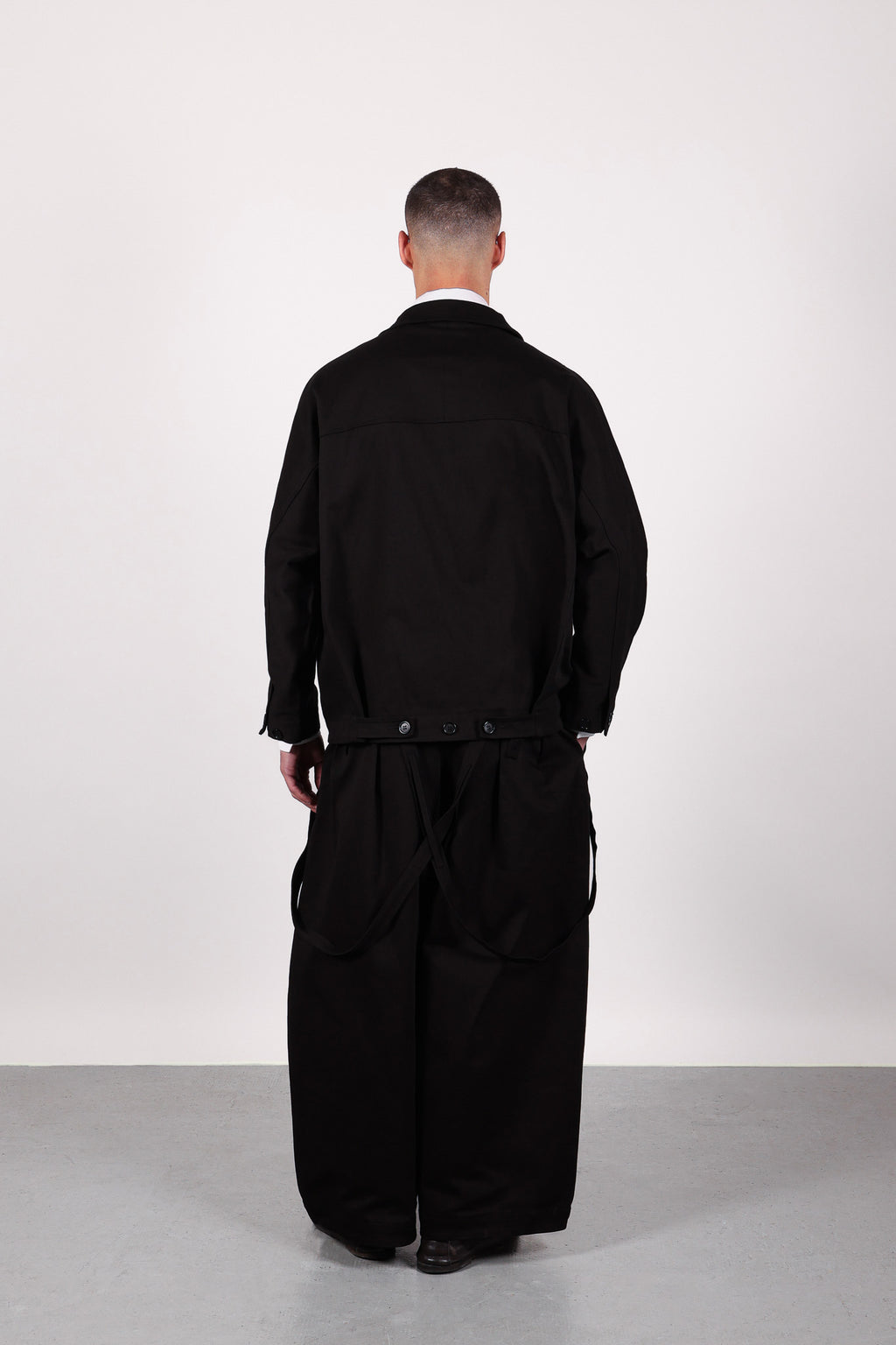 MULTIPLE POCKET JACKET | Black cotton