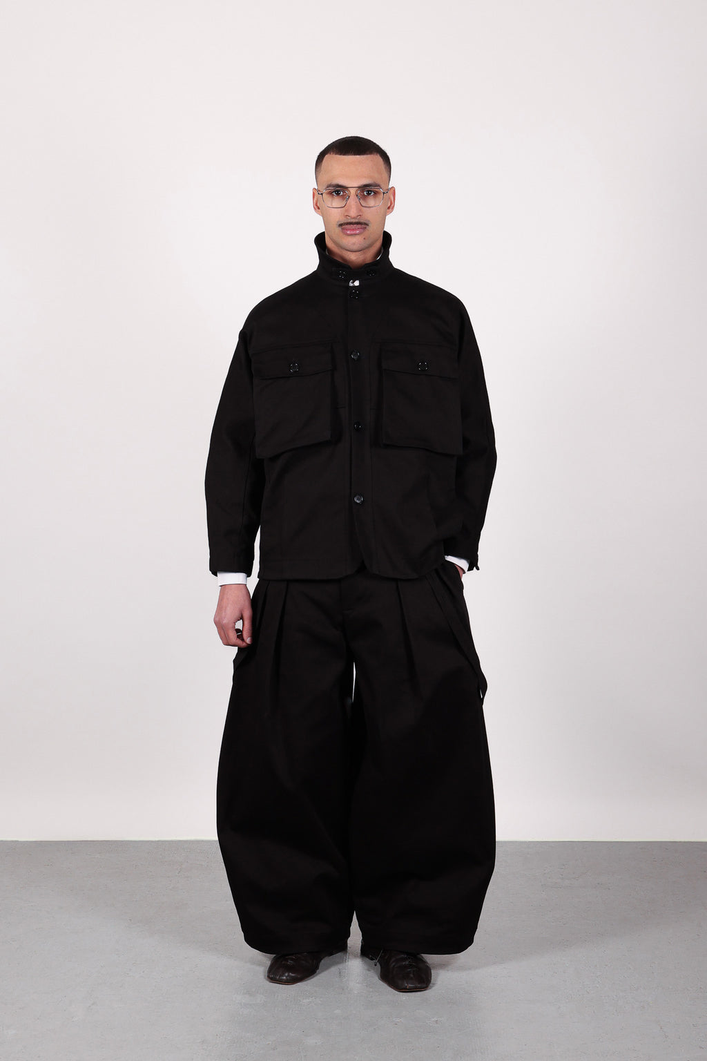 MULTIPLE POCKET JACKET | Black cotton