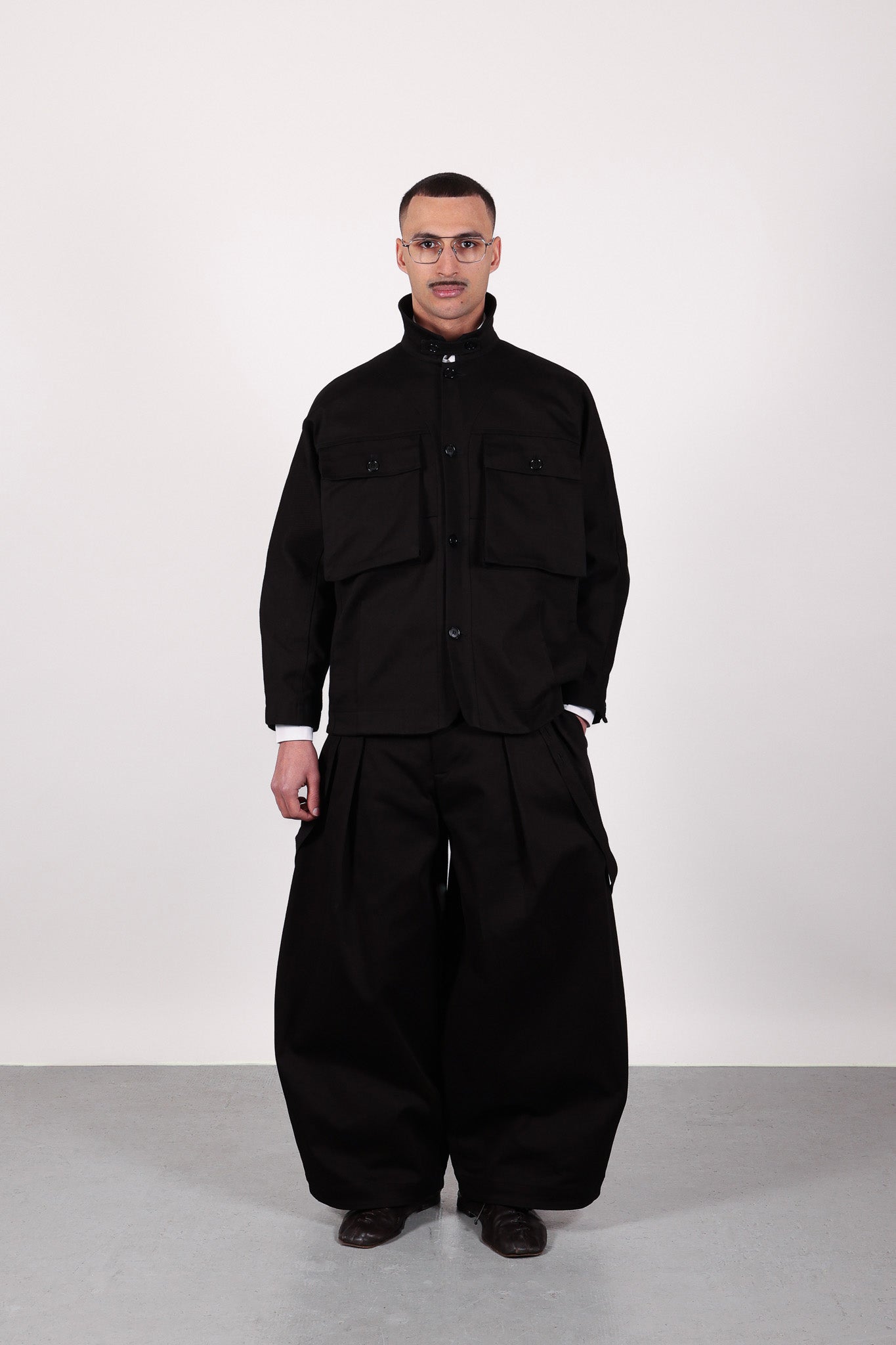 MULTIPLE POCKET JACKET | Black cotton